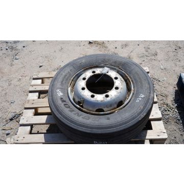 Däck Dunlop 265/70R 19,5 25%