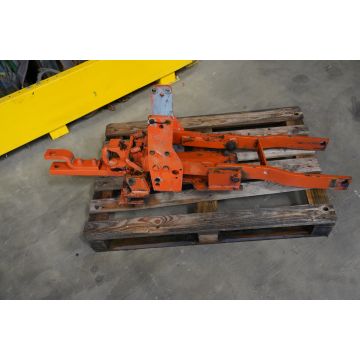 Draganordning-hitch Case 1490