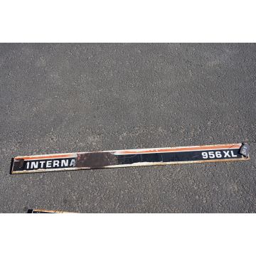 Sidopanel Höger International 956XL