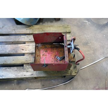 Batterilåda International 956 AXL