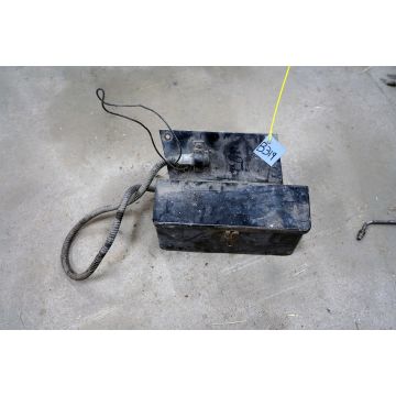 Verktygslåda med motorvärmarkabel MF 3080