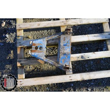 Infästning jordbruksdrag ford 7710