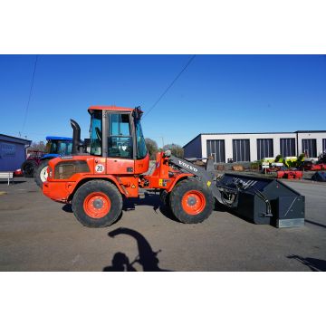 HJULLASTARE VOLVO L 35 G