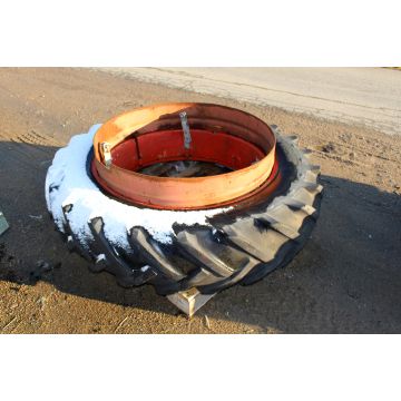 Hjul Goodyear GoodYear 13,6-38 ink dubbelmontage